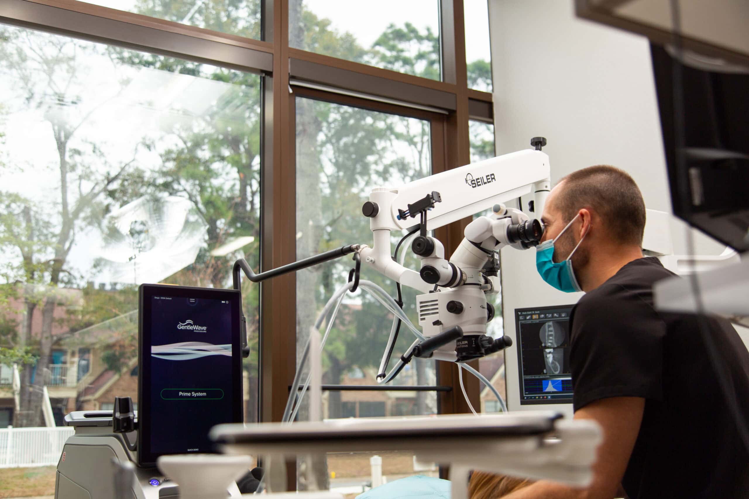 Can Dentists Do Root Canals?